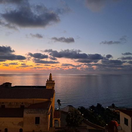 Tithouse Tropea Apartman Kültér fotó