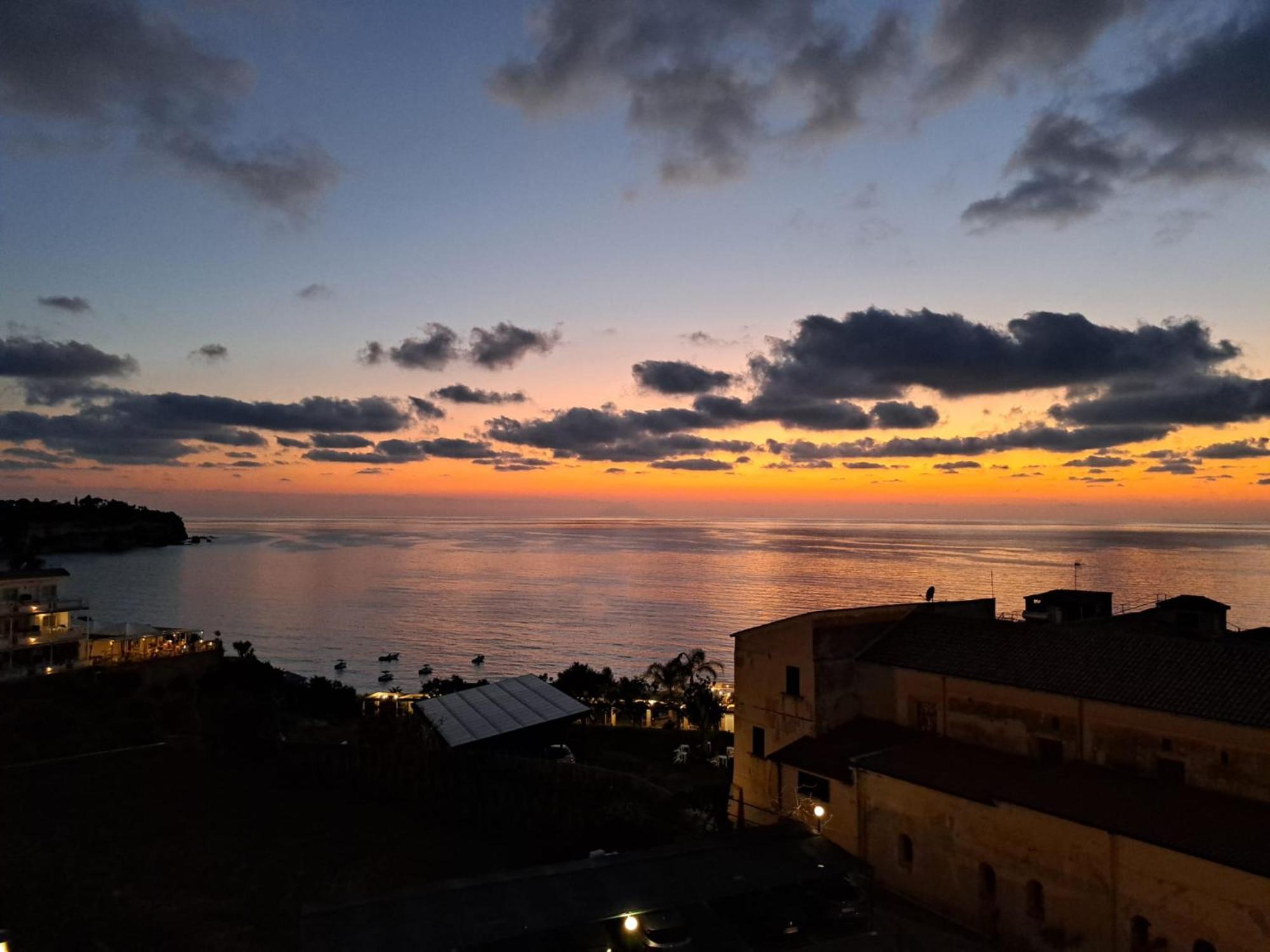Tithouse Tropea Apartman Kültér fotó